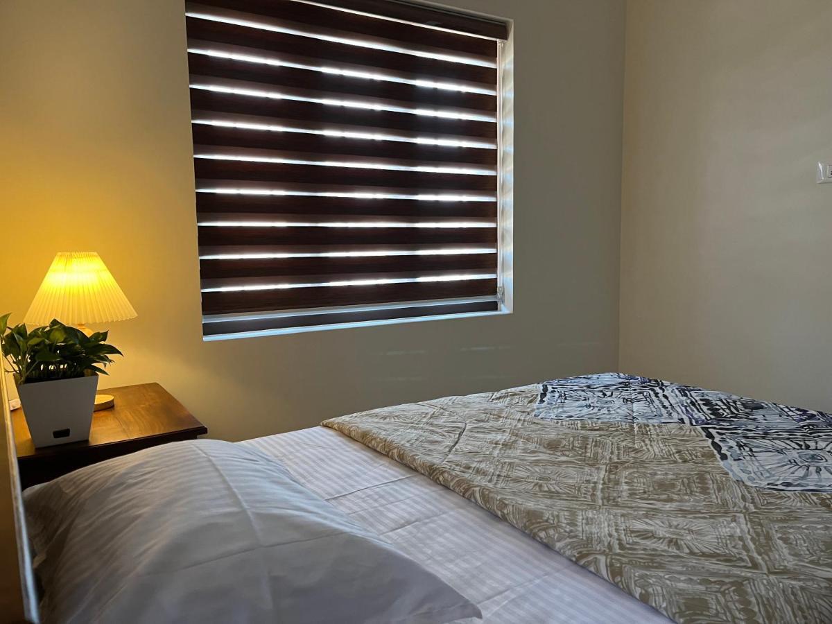 Solomon Apartments,Alappuzha Beach. Ngoại thất bức ảnh